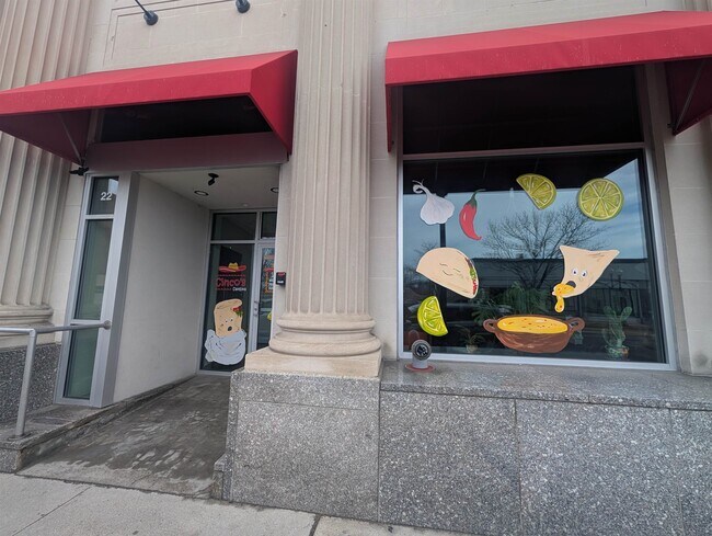 Photo - 22 S Main St Unidad 205