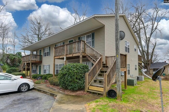 Photo - 122 Hazelwood Ct
