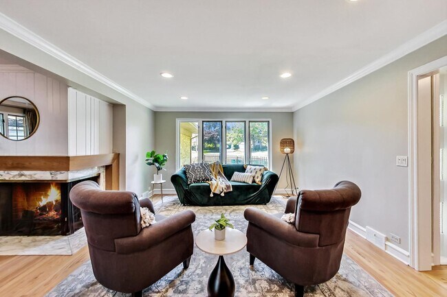 Photo - 504 Illinois Rd