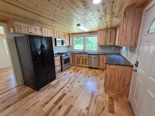 Photo - 112 Robert Roten Rd