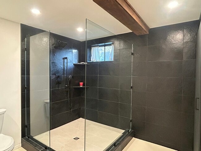 Photo - 315 E 4775 S