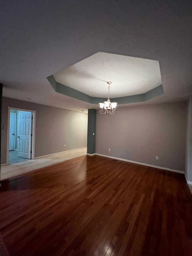 Photo - Great location in Nixa 3 bedroom 2 full bathrooms