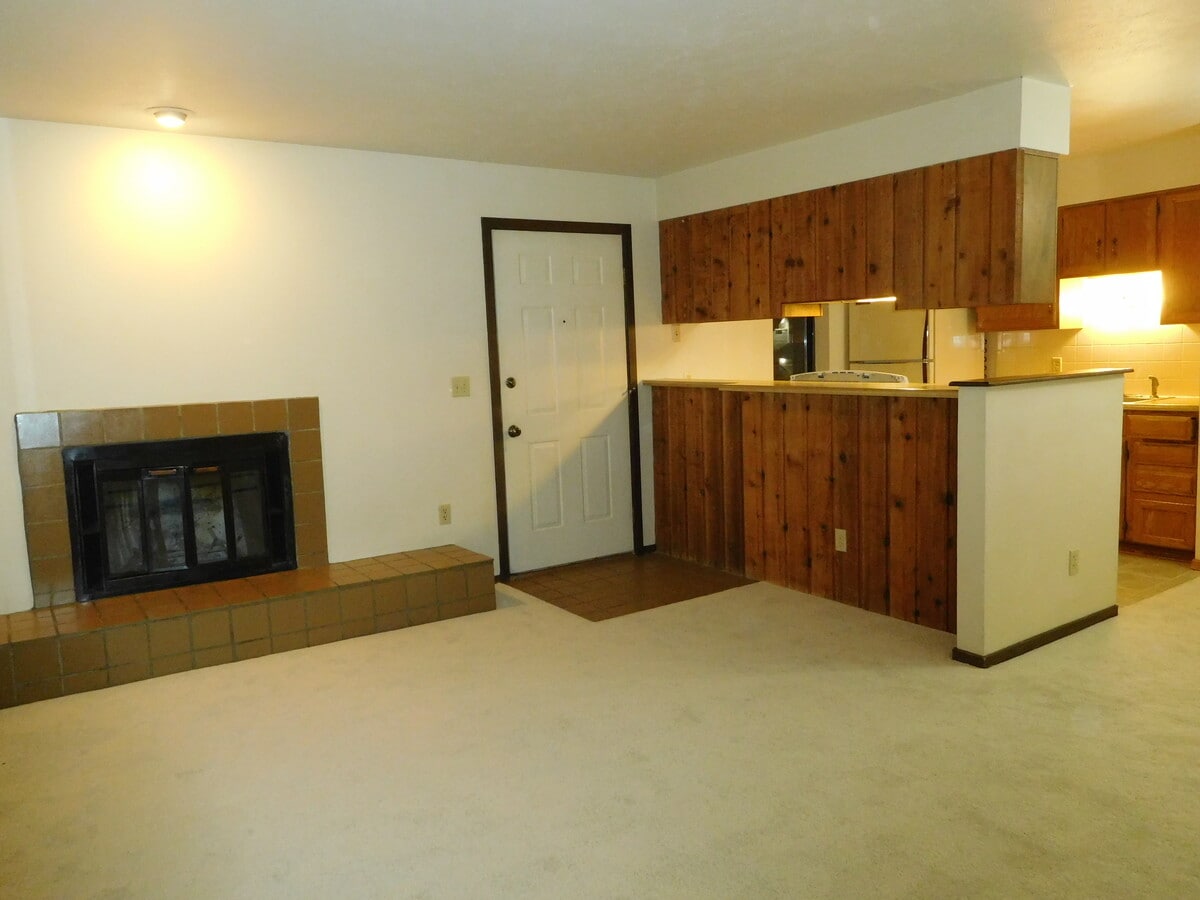 Photo - 2800 Kalmia Ave Unidad A222 Rental