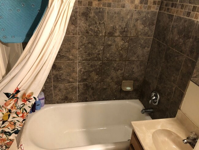 Photo - 505 S 4th St Unit 3