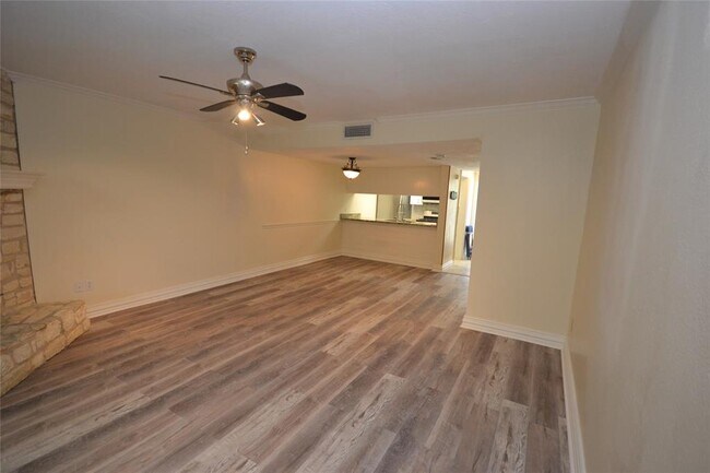 Photo - 500 Hesters Crossing Rd Unit 205