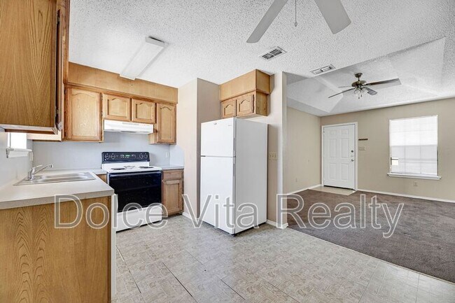 Photo - 4109 N 24th Ln Unidad Apt 8