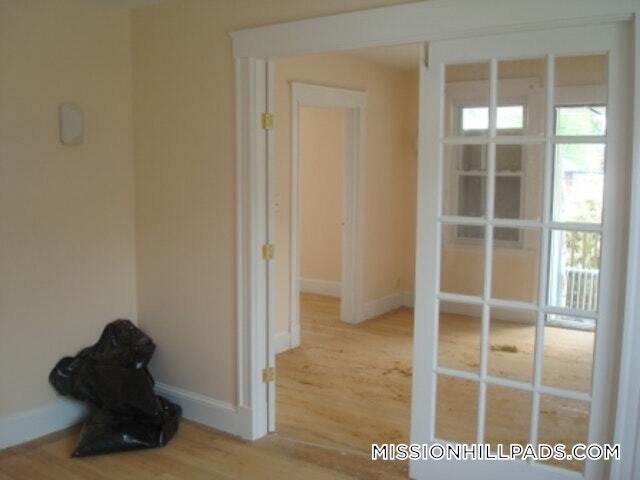 2 Mission St Unit 2