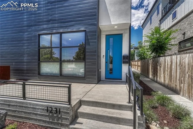 Photo - 1231 Newton St