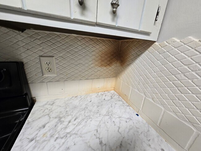 Photo - Living Room & Den in Dalraida