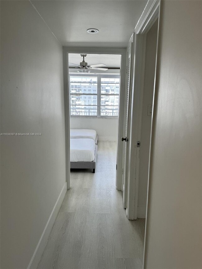 Photo - 18071 Biscayne Blvd Unit #1704
