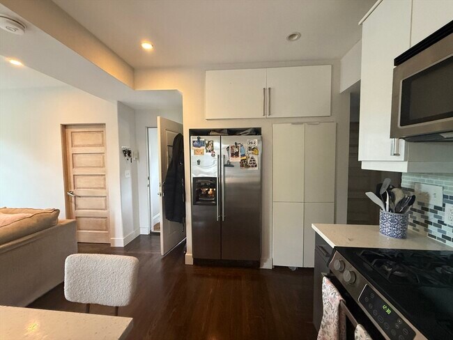 Photo - 44 Saint Margaret St Unit 1##
