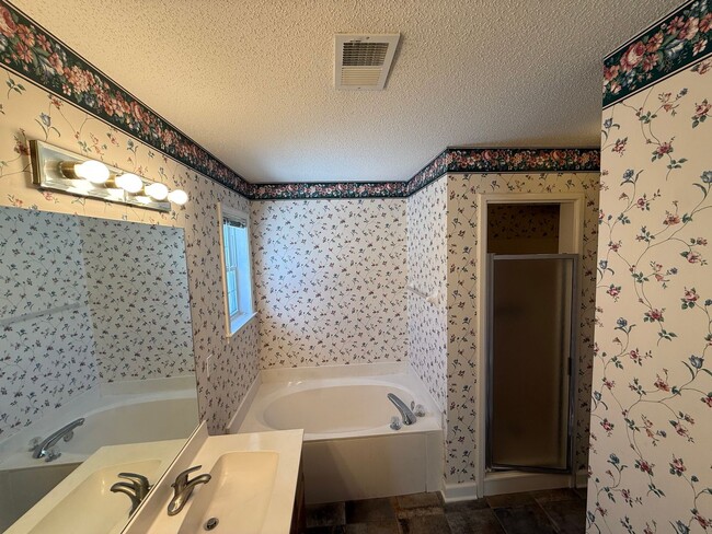 Photo - 1147 Junco Cove