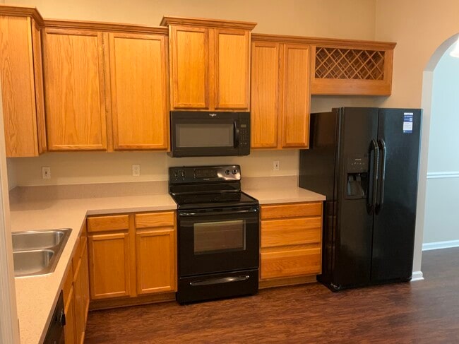 Photo - 2711 Salina Ct