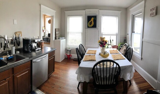 Photo - 24 Lawler St Unidad 2