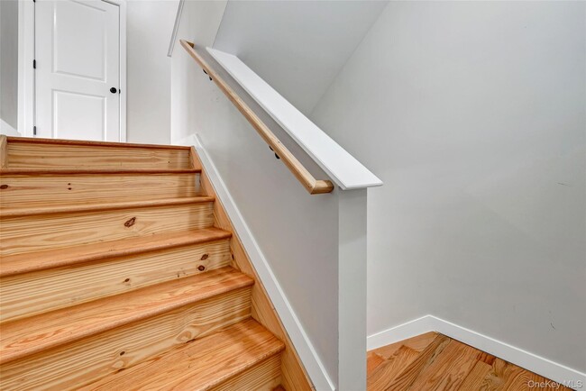 Photo - 501 Iron Forge Ln