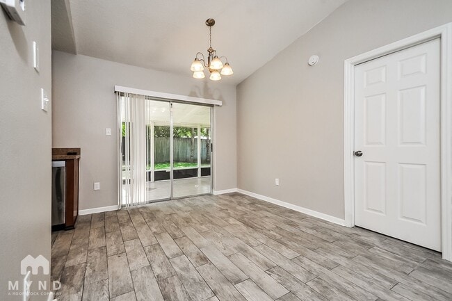 Photo - 509 Bryan Valley Ct