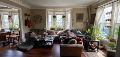 Building Photo - 13 Sparhawk St Unit 1