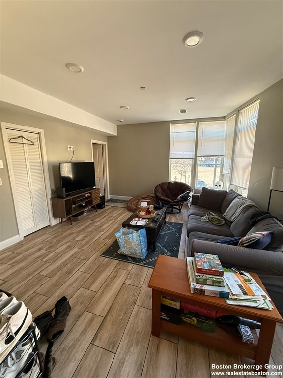 Photo - 10 Roxbury St Unit 3