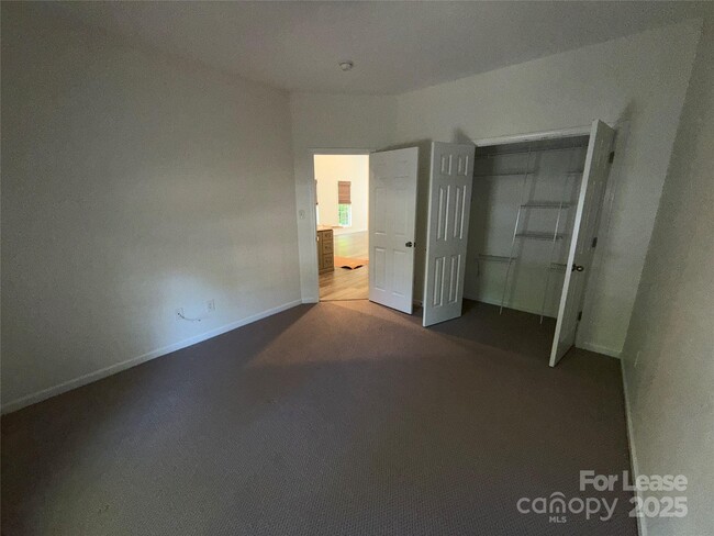 Photo - 5325 Silabert Ave Townhome