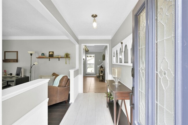 Photo - 223 Birchwood Dr