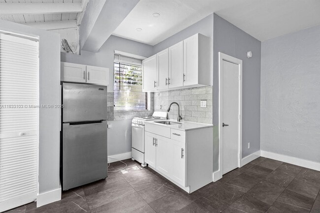 Photo - 1507 Meridian Ave Unidad 8