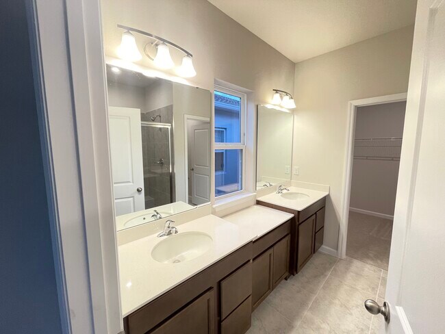 Photo - 35542 Sparrow Nest Wy