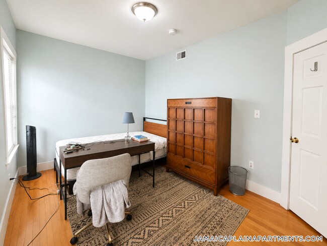 Photo - 58 Brookside Ave Unit 3