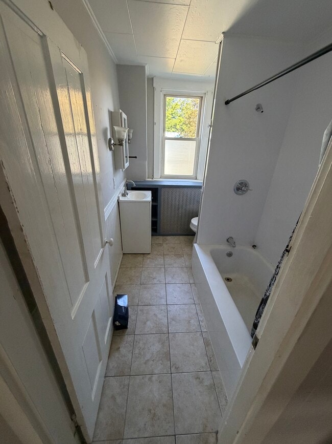 Photo - 46 Pleasant St Unit #2