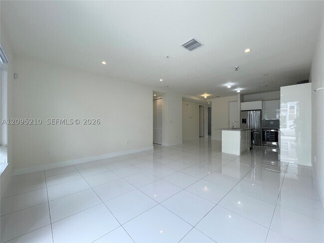 Photo - 10225 NW 63rd Terrace Unit 103