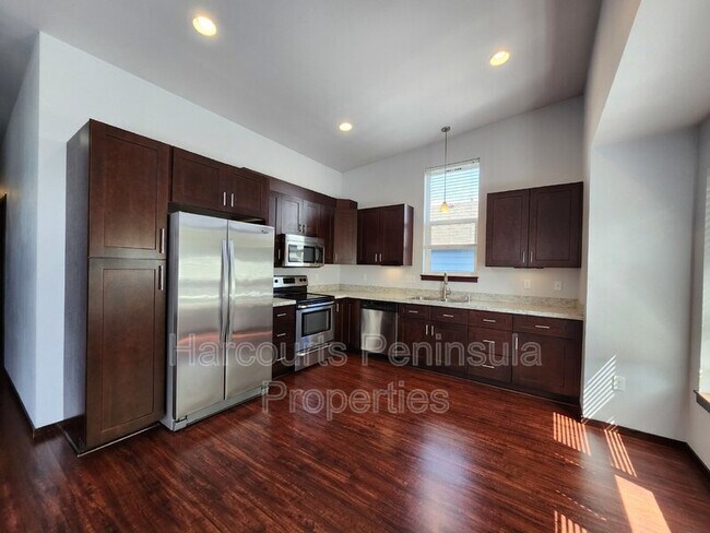1224 5th Street - 1224 5th Street Condo