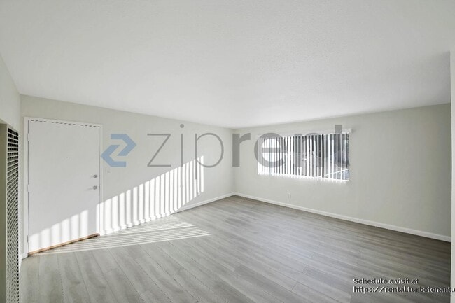 Photo - 1621 Gish Ave