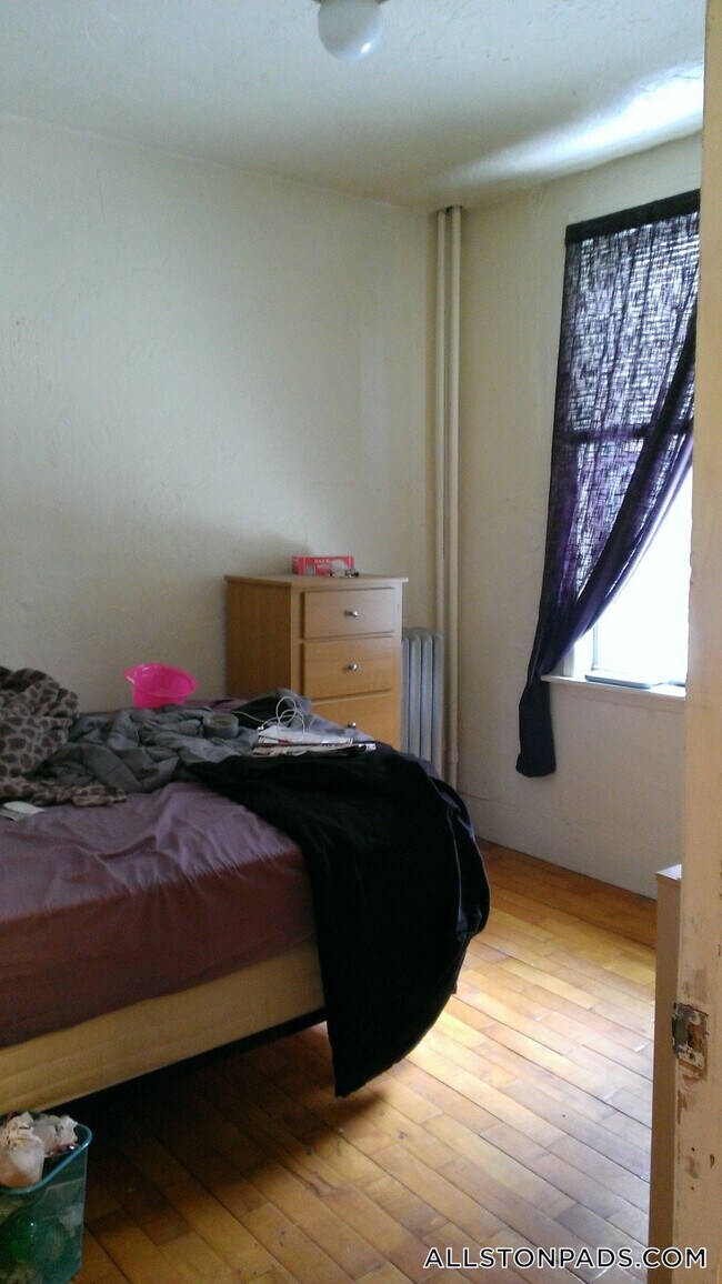 Photo - 4-8 Adella Place Unidad 1