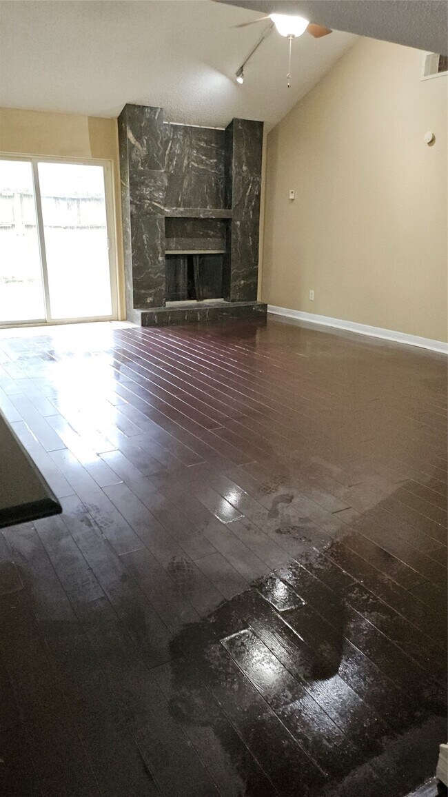 Photo - 12807 Villawood Ln