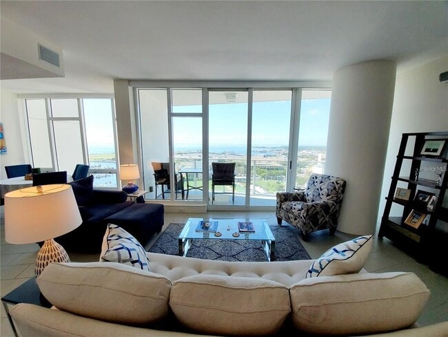 Photo - 175 1st St S Unit 2006