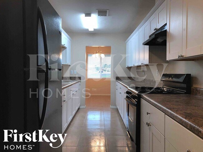 Photo - 3625 W San Juan Ave