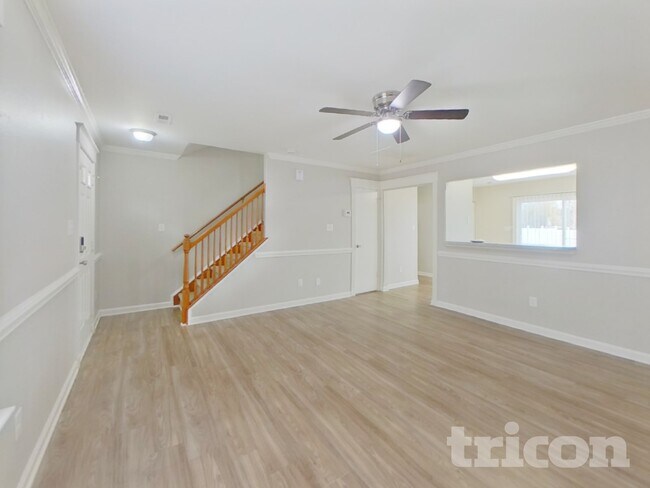 Photo - 1548 Hollow Maple Dr