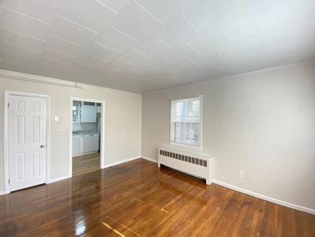 Photo - 118 Locust St Unit D