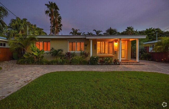 Building Photo - 2408 Flagler Ave Rental