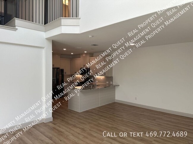 Photo - 4553 Cypress Thorn Dr