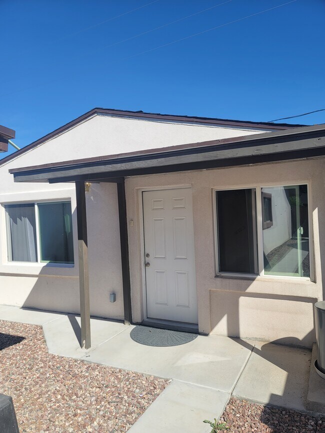 Photo - 1830 W Oraibi Dr Unit Oraibi Condo