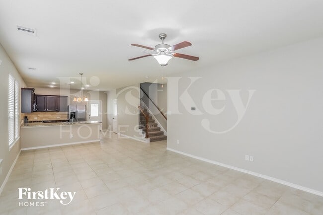 Photo - 8115 Lemongrass Ave