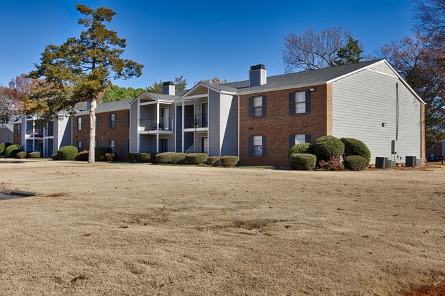 Charleston Oaks Apartments