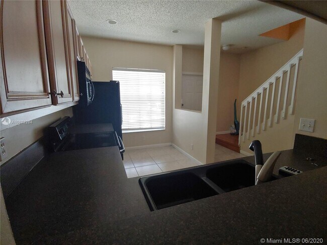 5071 Palmbrooke Cir