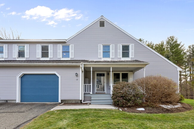 Photo - 12 Applewood Ln Unit 12