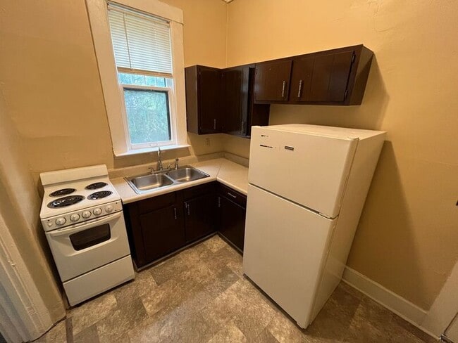 Photo - 510 Fortwood Pl Unit 2