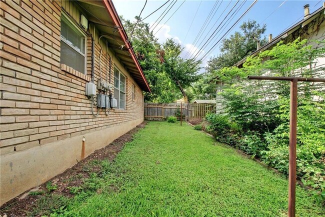 Photo - 507 Bellevue Pl