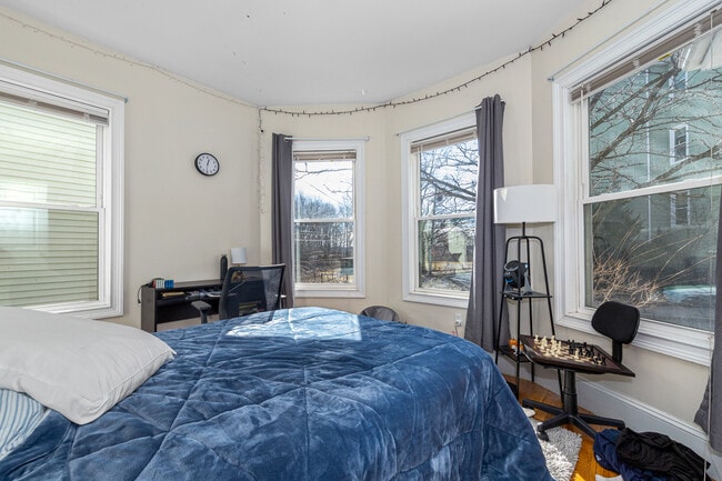 Photo - 226 Calumet St