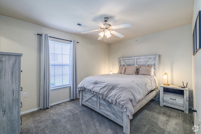 3BR, 2BA - 1310SF - Bedroom 1