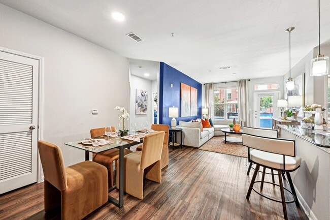 Photo - The Grand at Upper Kirby