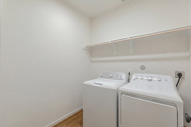 Photo - 53 Sunrise Crest Trail